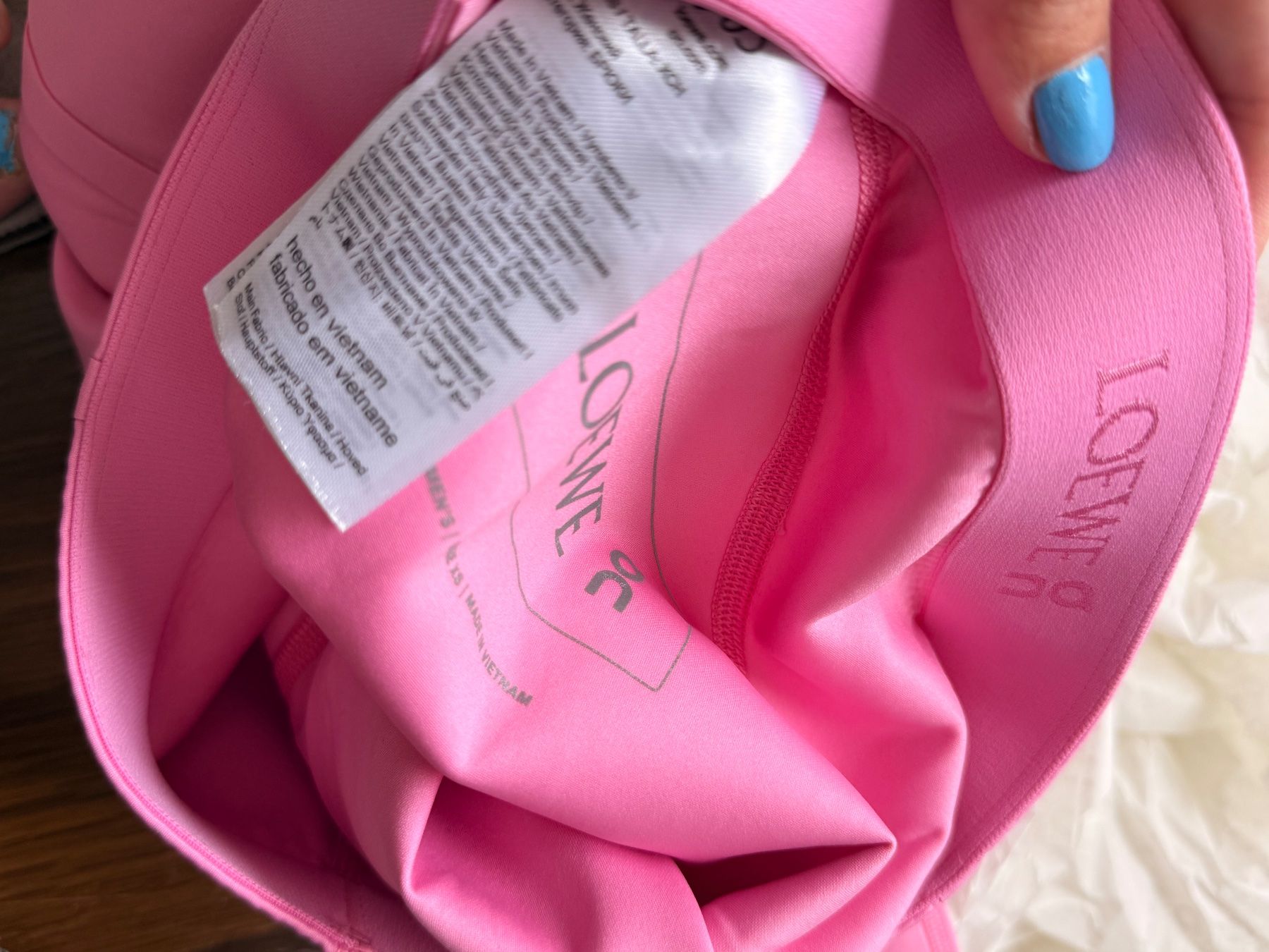 Loewe Leggings: Loewe X On Technical Leggings Pink Size XS – Nuovo (secondo la descrizione) da Uerikon venduto da kpr_t5k2 4