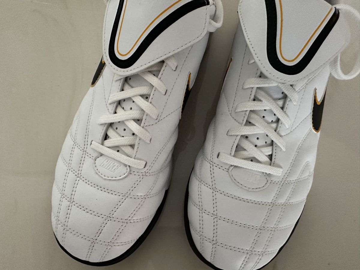 Nike Herrenschuhe: Nike Herrensneaker Neu Grösse/45 – Neu (gemäss Beschreibung) aus Gerlafingen von Uragano