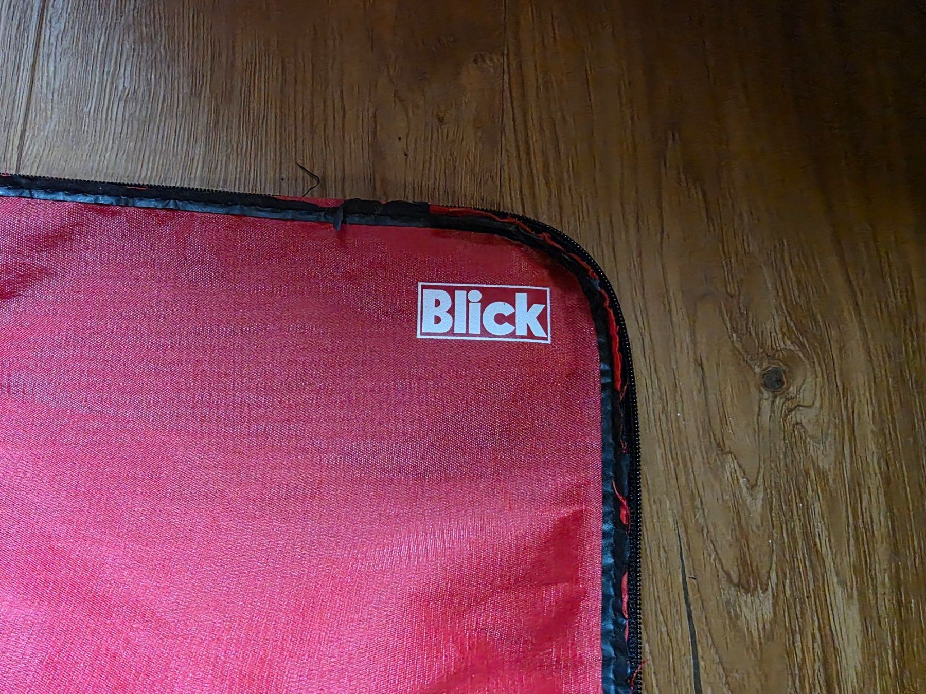 Taschen: Vintage Sport Tasche BLICK – Defekt aus Walterswil BE von Lonitti 1