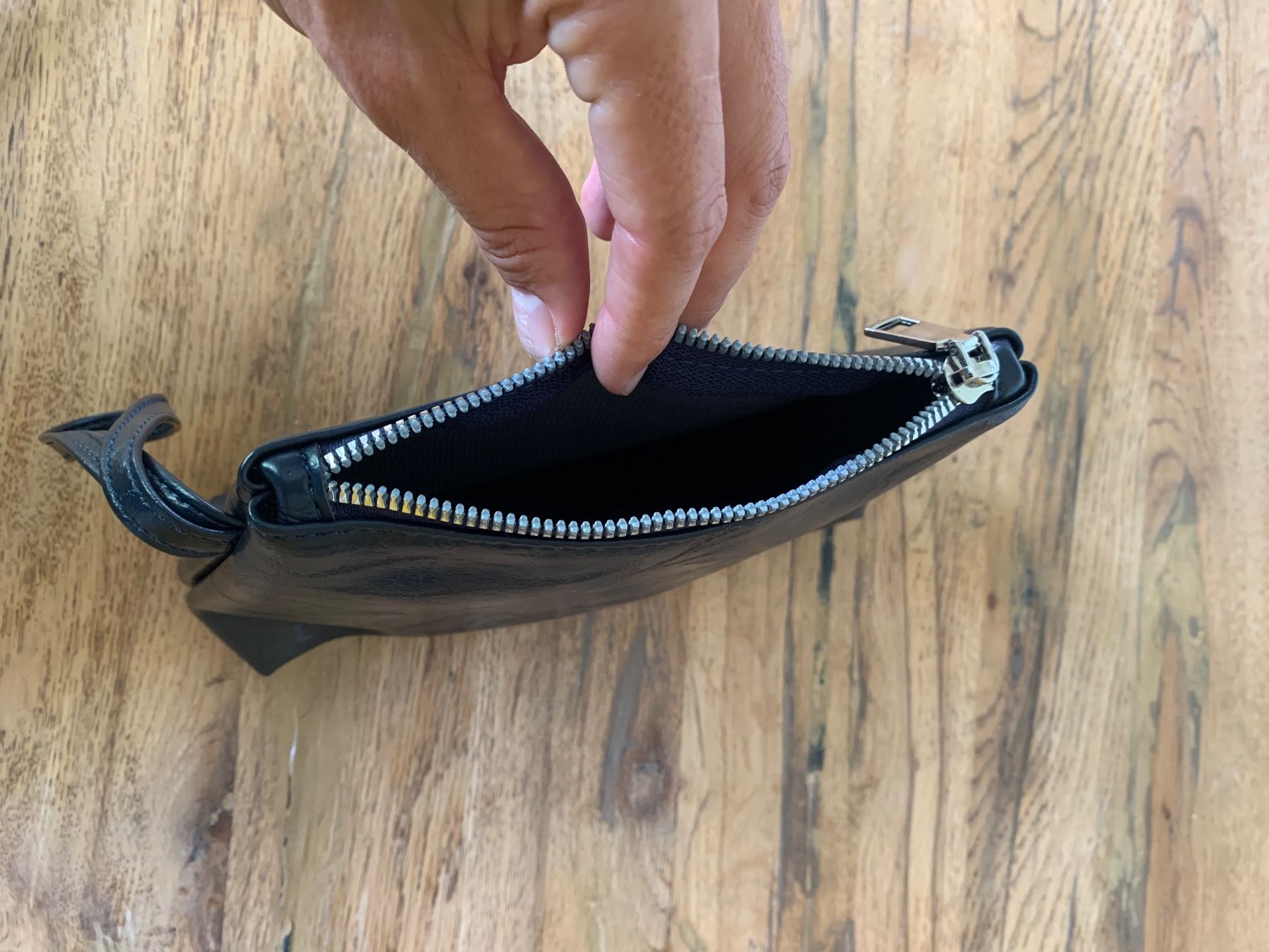 Custodie per cosmetici: Pochette simili-cuir bleu foncé – Usato da Genève venduto da sanchka0 5