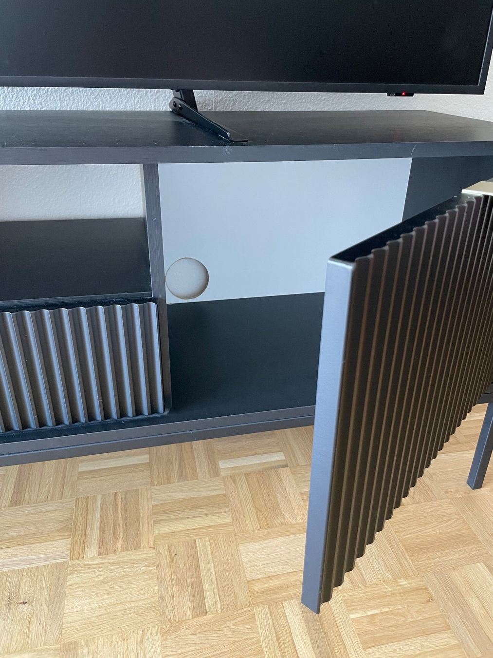 Mobili TV: TV-Kommode – Usato da Luzern venduto da mag_5s6b 2
