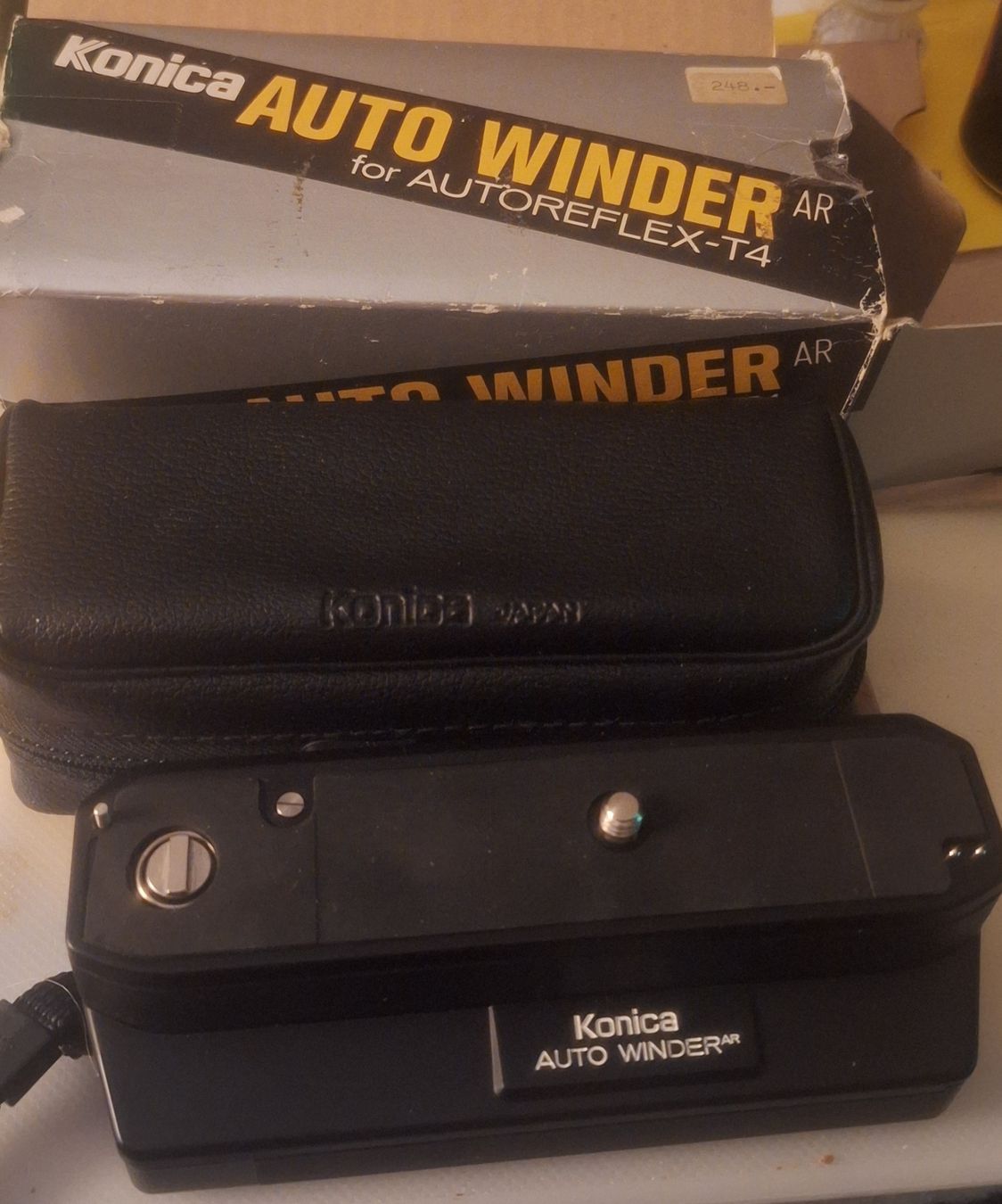 Konica Fotocamera: Autowinder für konica Autoreflex T 4 – Nuovo (secondo la descrizione) da Greifensee venduto da YMCA1943