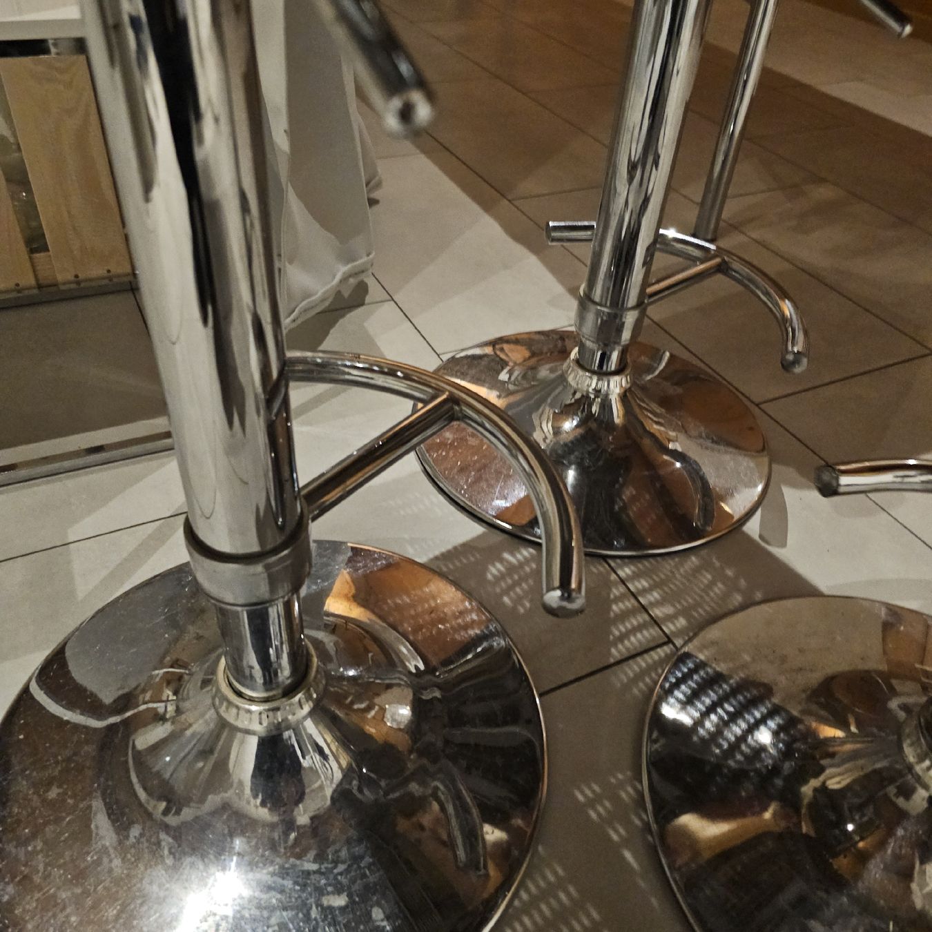 Sgabelli: Tabourets de bar pivotants effet rotin – Usato da Sornetan venduto da T.a333 5