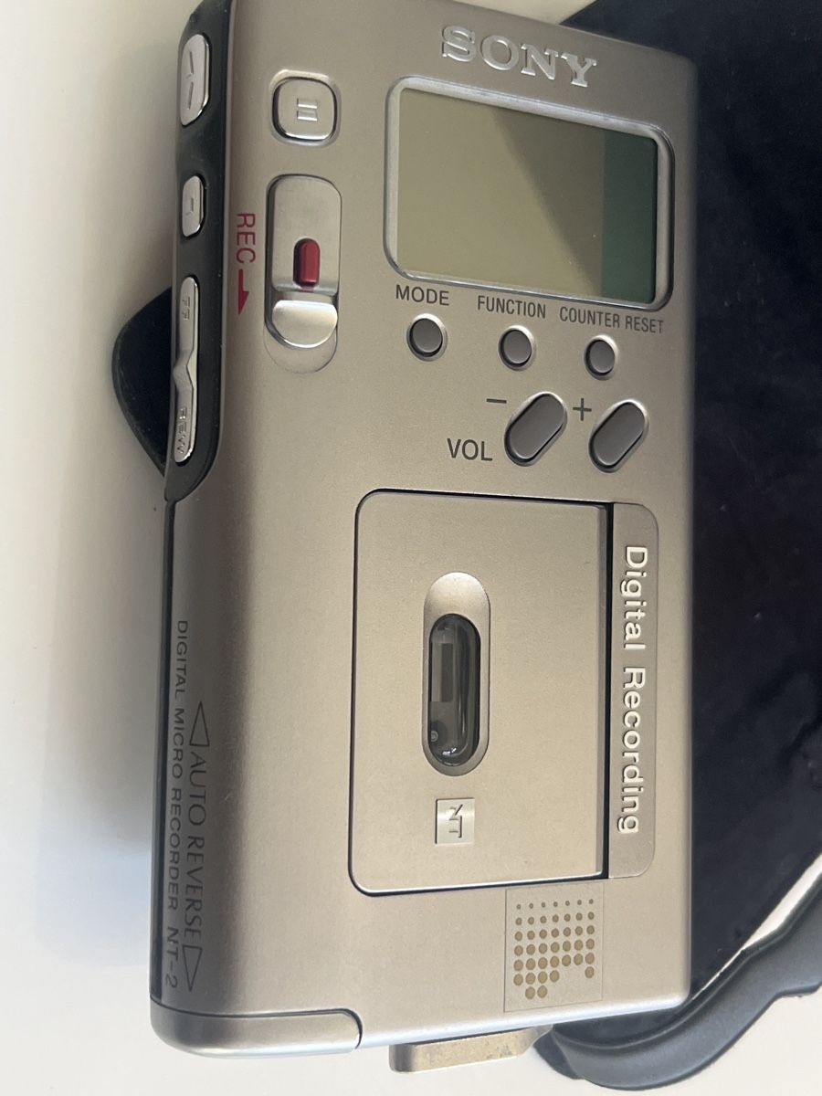 Sony Aufnahmegeräte: Sony Digital Micro Recorder NT-2 guter Zustand – Gebraucht aus Brienz BE von hey_z9vg