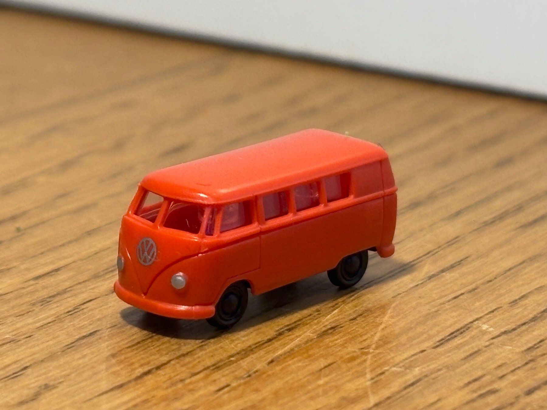 Modelleisenbahnen: G0632: VW Bus (Spur N) – Gebraucht aus Birsfelden von Birs_25 1