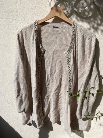 Cardigan femme beige orné de perles taille M