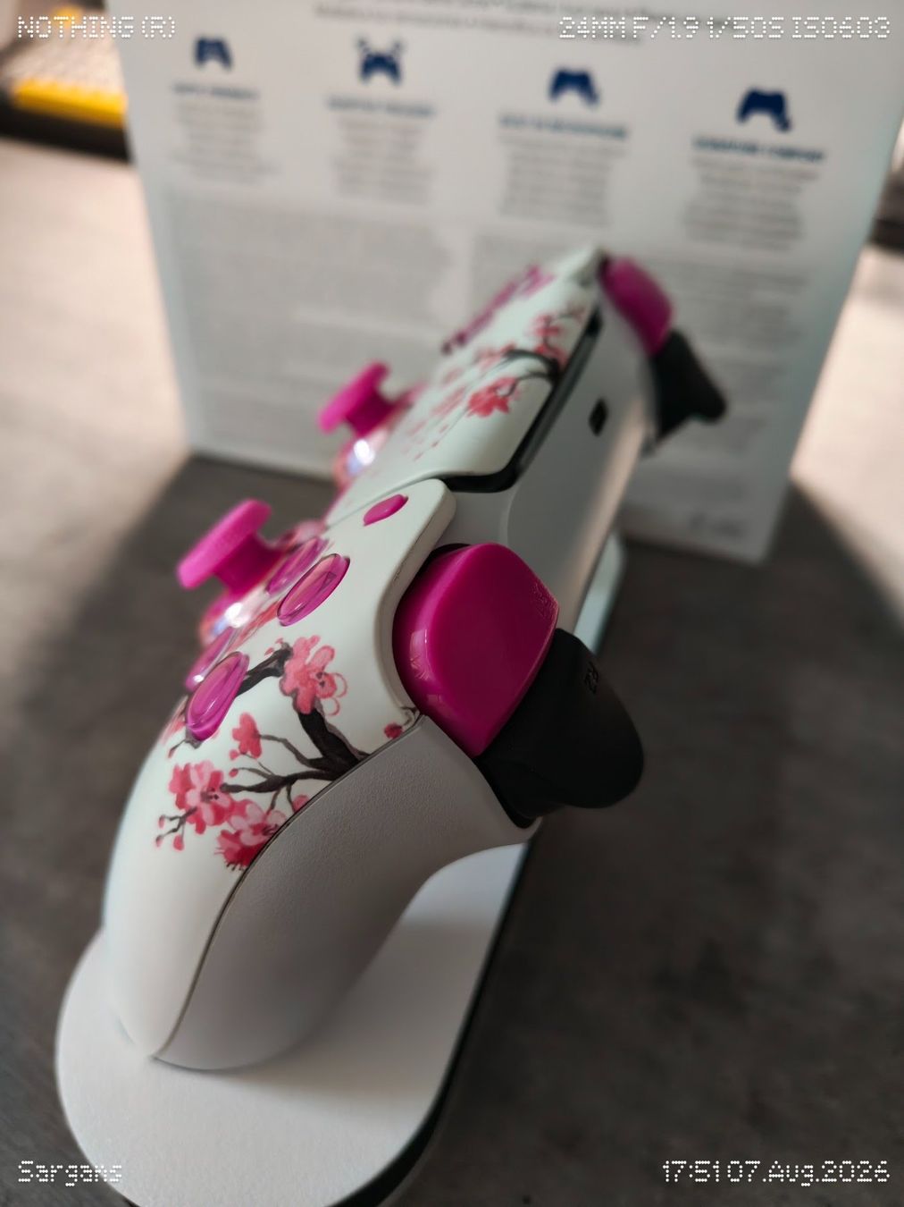 Sony Controller: PS5 DualSense Controller Sakura Design – Nuovo e nell'imballaggio originale da Sargans venduto da ver_ncy5 4