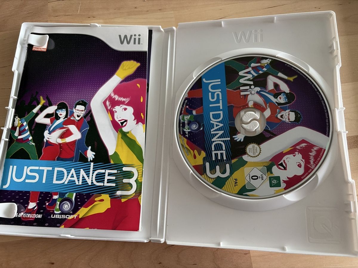 Giochi: Just Dance 3 per Nintendo Wii – Nuovo (secondo la descrizione) da Chiasso venduto da Chibichan 1