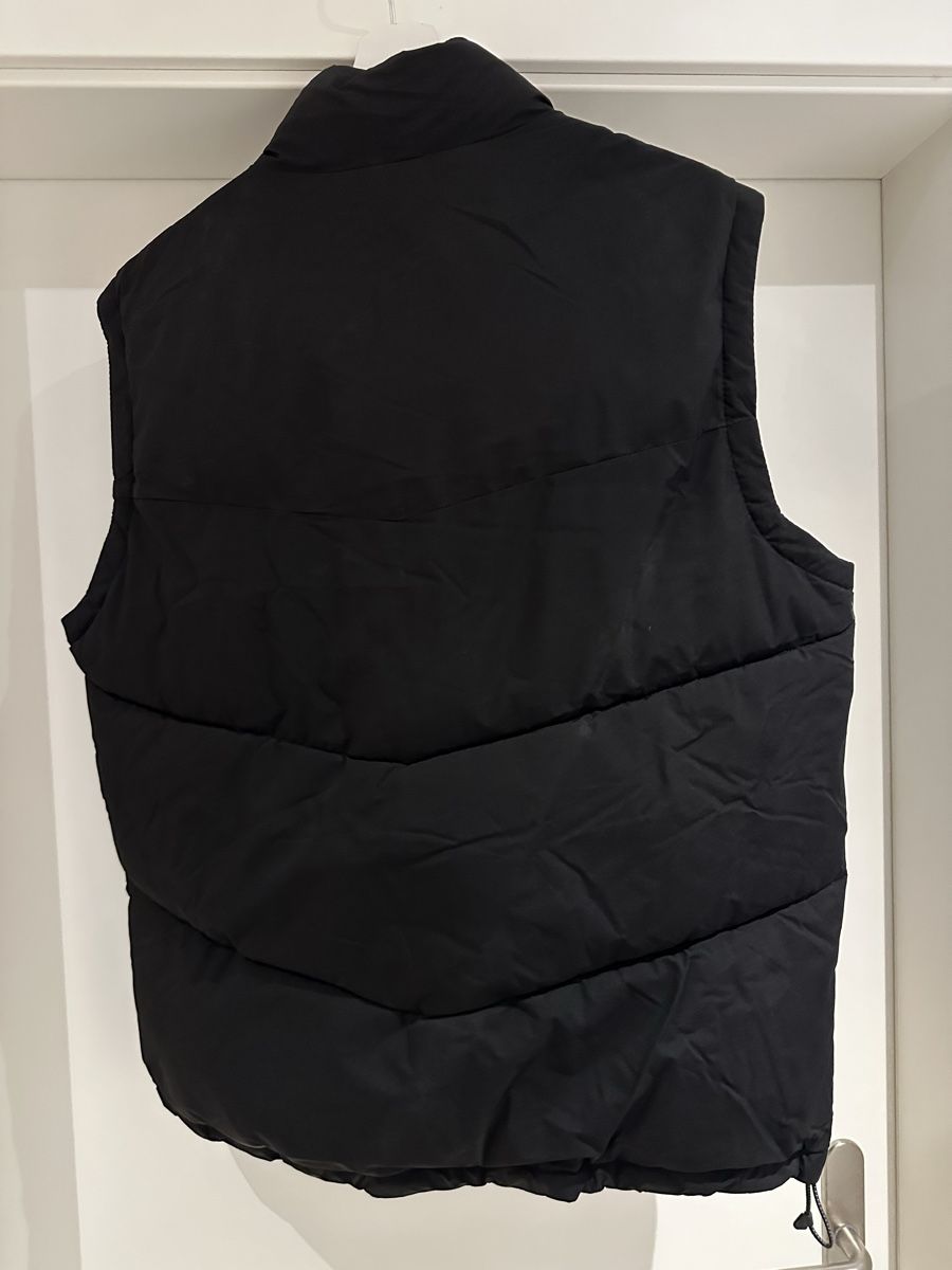 Pull&Bear Gilet & Giacche: Pull&Bear Puffer Weste Grösse M – Usato da Aarau Rohr venduto da braendlibeni 1
