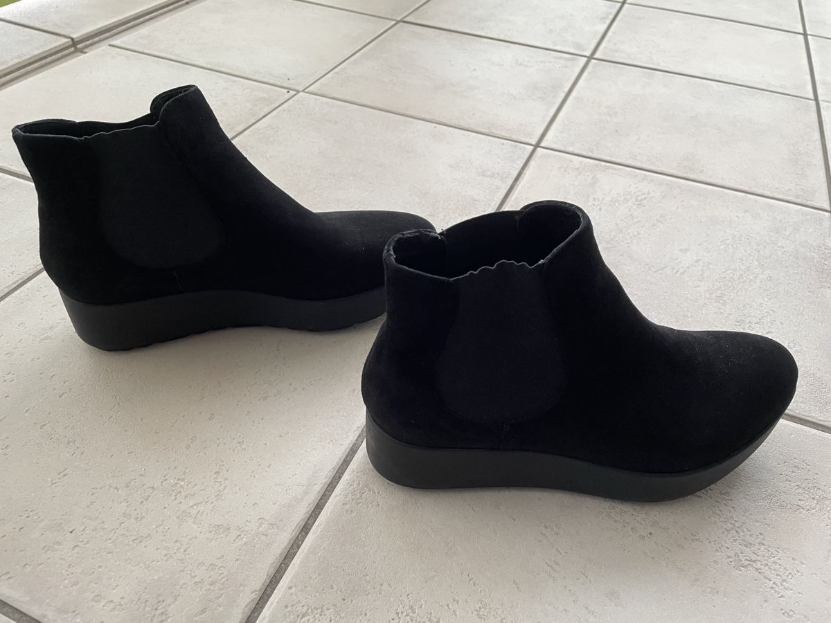 Scarpe da donna: Bottines noires – Nuovo (secondo la descrizione) da Echichens venduto da tiz_52zt 1