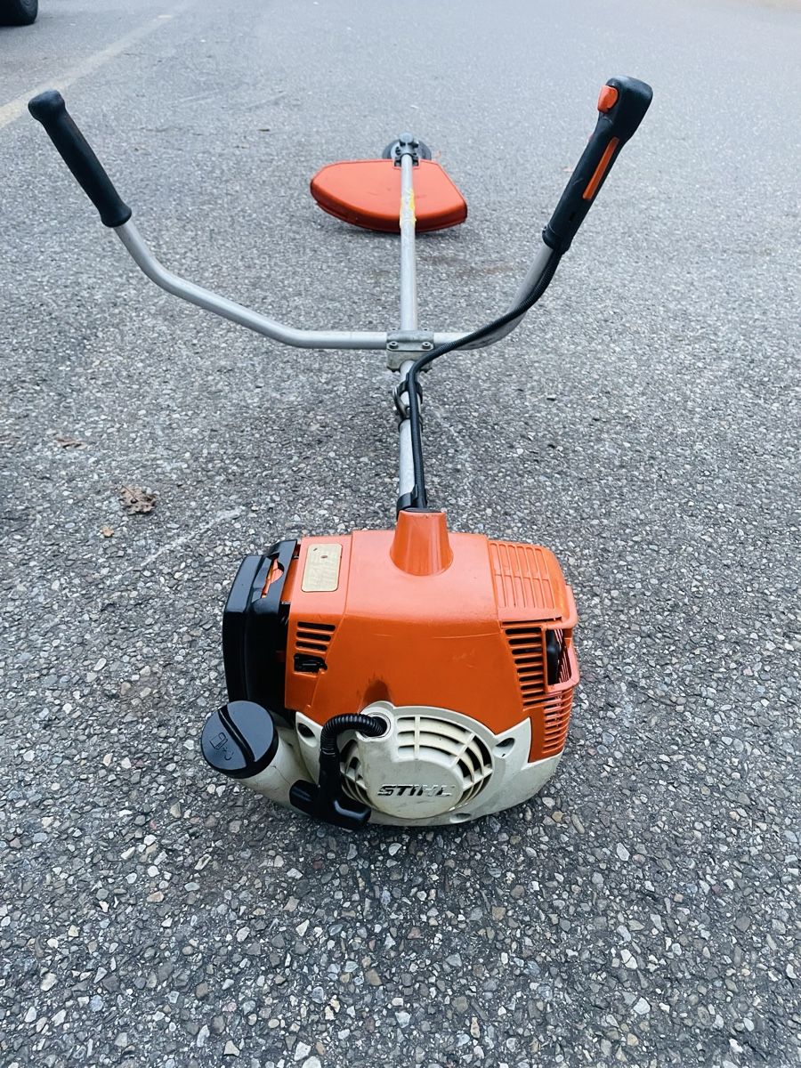 Stihl Tutti gli attrezzi: Rasentrimmer Stihl FS 200 Profi – Usato da Würenlos venduto da Shop_Shop 4