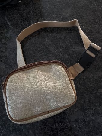 Petit sac de taille Castelbajac occasion