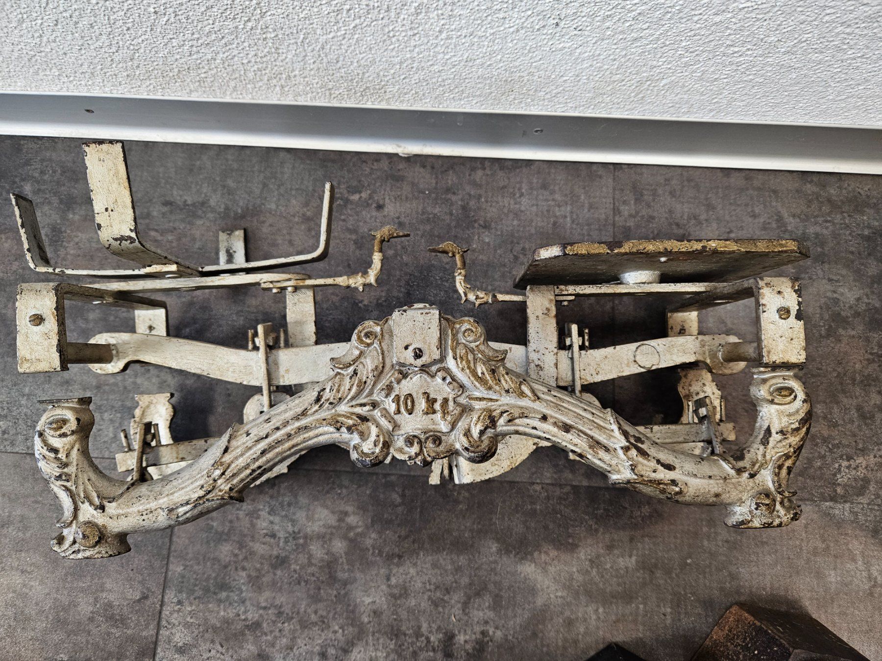 Bilance e pesi: Antike Waage  max 10 kg – Usato da Urdorf venduto da Colina 4