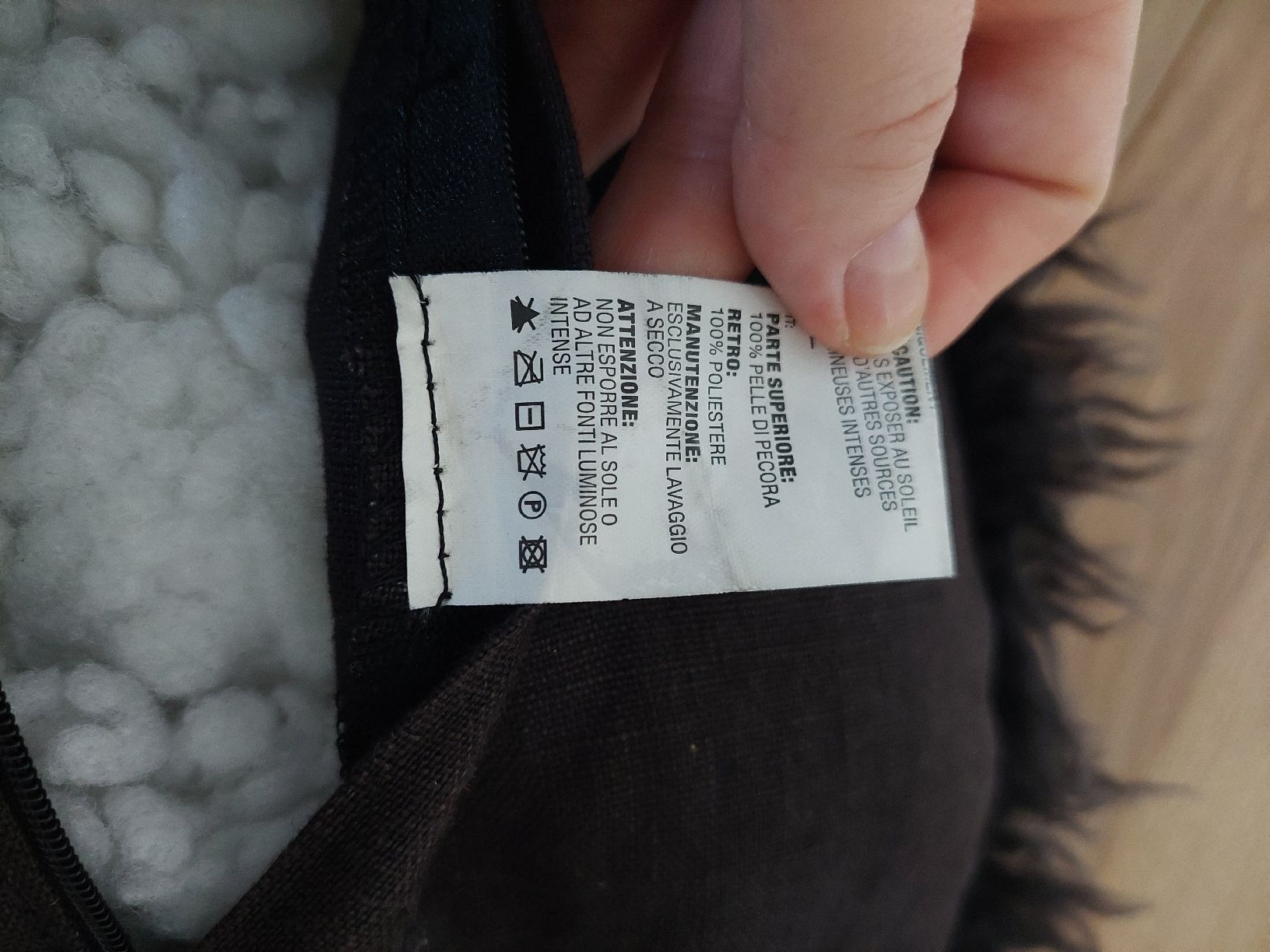 Cuscini: braunes Lammfell-Kissen – Usato da Lyss venduto da ann_69f5 3