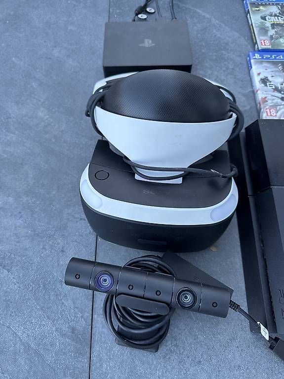 Console: PS4 – Usato da Vuisternens-en-Ogoz venduto da mandarim1970 2