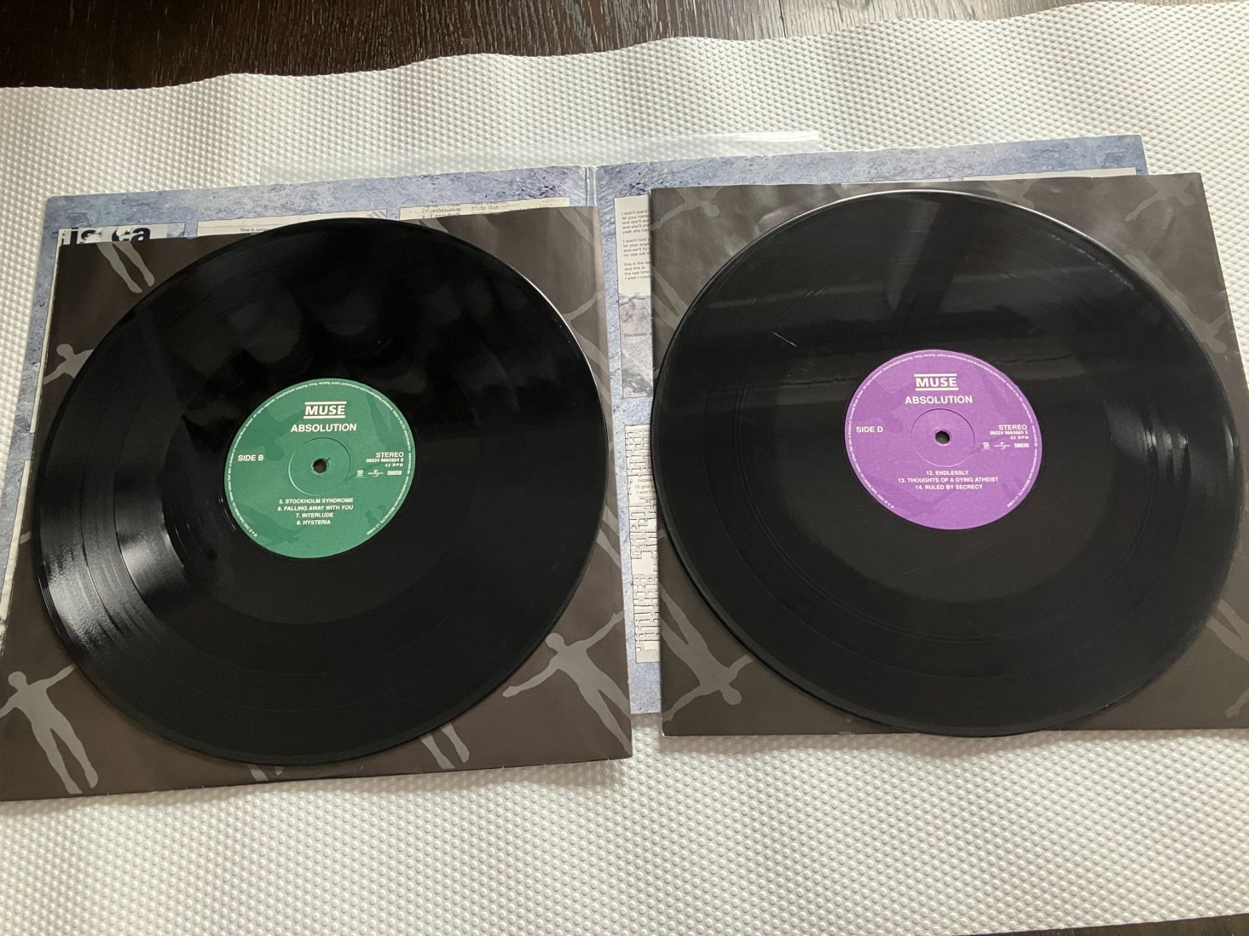 Dischi in vinile: Muse – Usato da Aarwangen venduto da Jukebox3 8