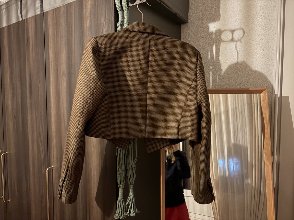 Lotti di vestiti: Blazer von Gestuz, Grösse 36 – Usato da Zürich venduto da and_hr8r 3