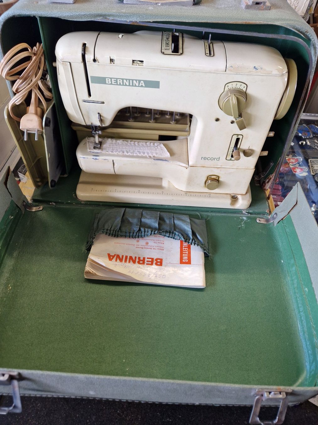 Bernina Macchine da cucire: Bernina Nähmaschine 730 – Usato da Wädenswil venduto da tometino 1