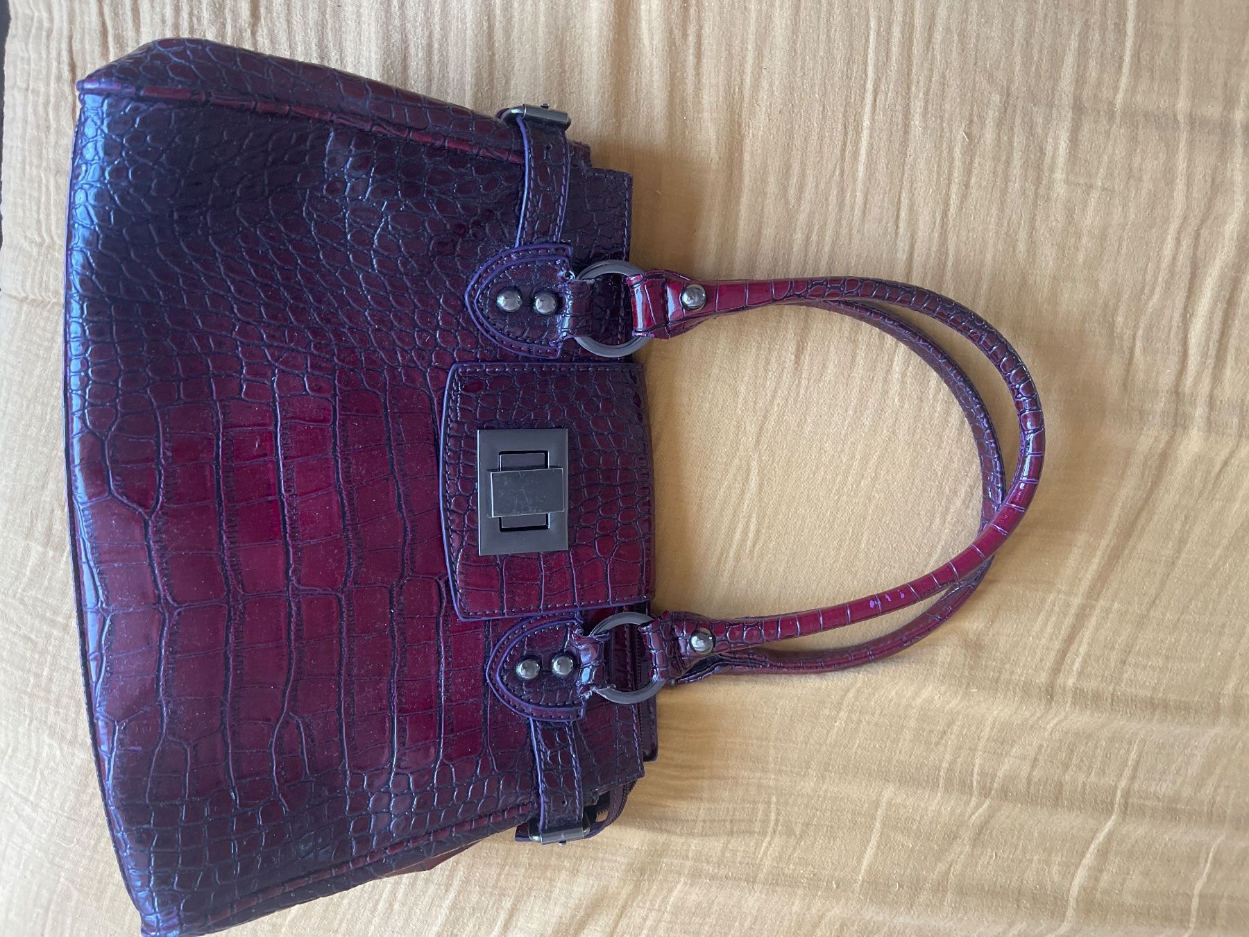 Taschen für Damen: Handtasche – Gebraucht aus Zürich von mmg_nr9r