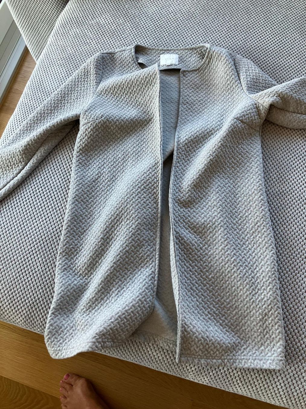 Vila Jacken: VILA leichte Jacke grau Grösse XS – Gebraucht aus Allenwinden von Obalu 4