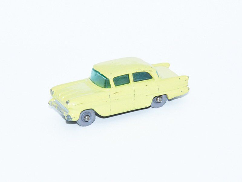 Matchbox Modellini d'auto: Matchbox Lesney VAUXHALL VICTOR No. 45A – Usato da Zufikon venduto da MatchboxCorner
