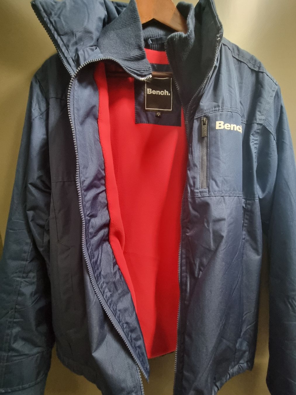 Bench Giacche: Bench Herrenjacke Grösse M – Usato da Baden venduto da Giuseppe5