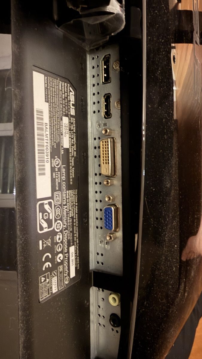 Monitor: 2Stk. Asus Monitore – Usato da Weesen venduto da joehlk95 3
