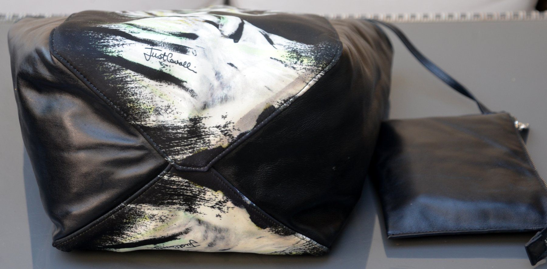Roberto Cavalli Borse da donna: Roberto Cavalli Tasche / sac – Usato da Collonges venduto da arashee 6