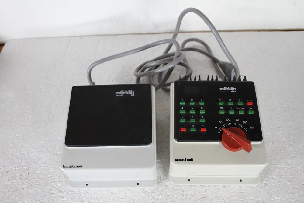 Märklin 6002 u. 6021 Control Unit und Transformator (Gebraucht) in ...