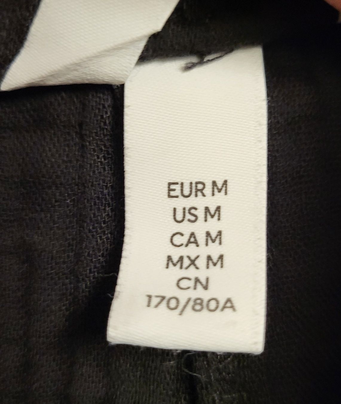H&M Pantaloni: Shorts Grösse M – Usato da Oekingen venduto da FlamingoDoktor 2