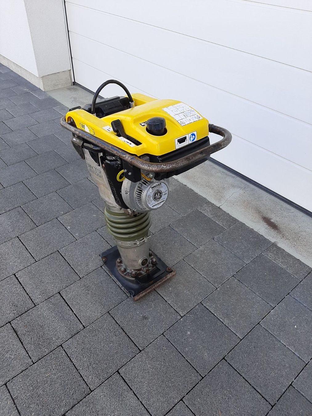 Wacker Neuson Tutte le macchine: Grabenstampfer Rammer Wacker Neuson – Usato da Rain venduto da Kleinmoto 3