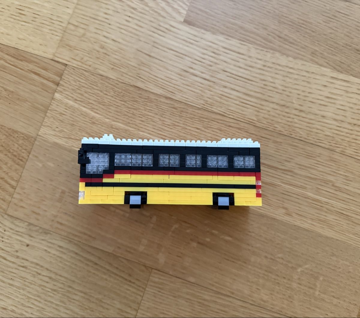 Kit di costruzioni: Brixies Schweizer Postauto – Usato da Bern venduto da LM08 2