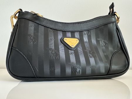 Elegante Leder Tasche Schwarz von MM – Guter Zustand