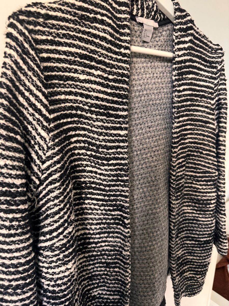 H&M Maglioni & Felpe: H&M Strickjacke Frauen L – Nuovo (secondo la descrizione) da Richterswil venduto da Manu55555 1