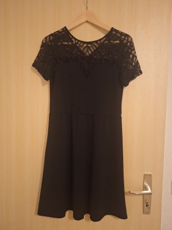 Damenkleid schwarz