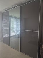 Schwebetürenschrank mit Spiegel gebraucht guter Zustand