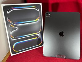 Apple iPad Pro 13" M5 Wi-Fi + Cellular 256 Go Space Black