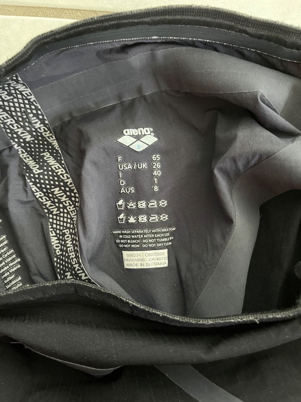 Arena Costumi da bagno: Arena Powerskin Carbon Core Fx Wettkampfjammer, Grösse D1 – Usato da Villnachern venduto da jum_x6bp 2