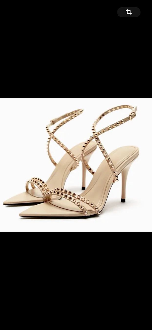 Zara Damenschuhe: Zara Sandalen Grösse 39 neu – Neu und originalverpackt aus Basel von Lady_591-184_