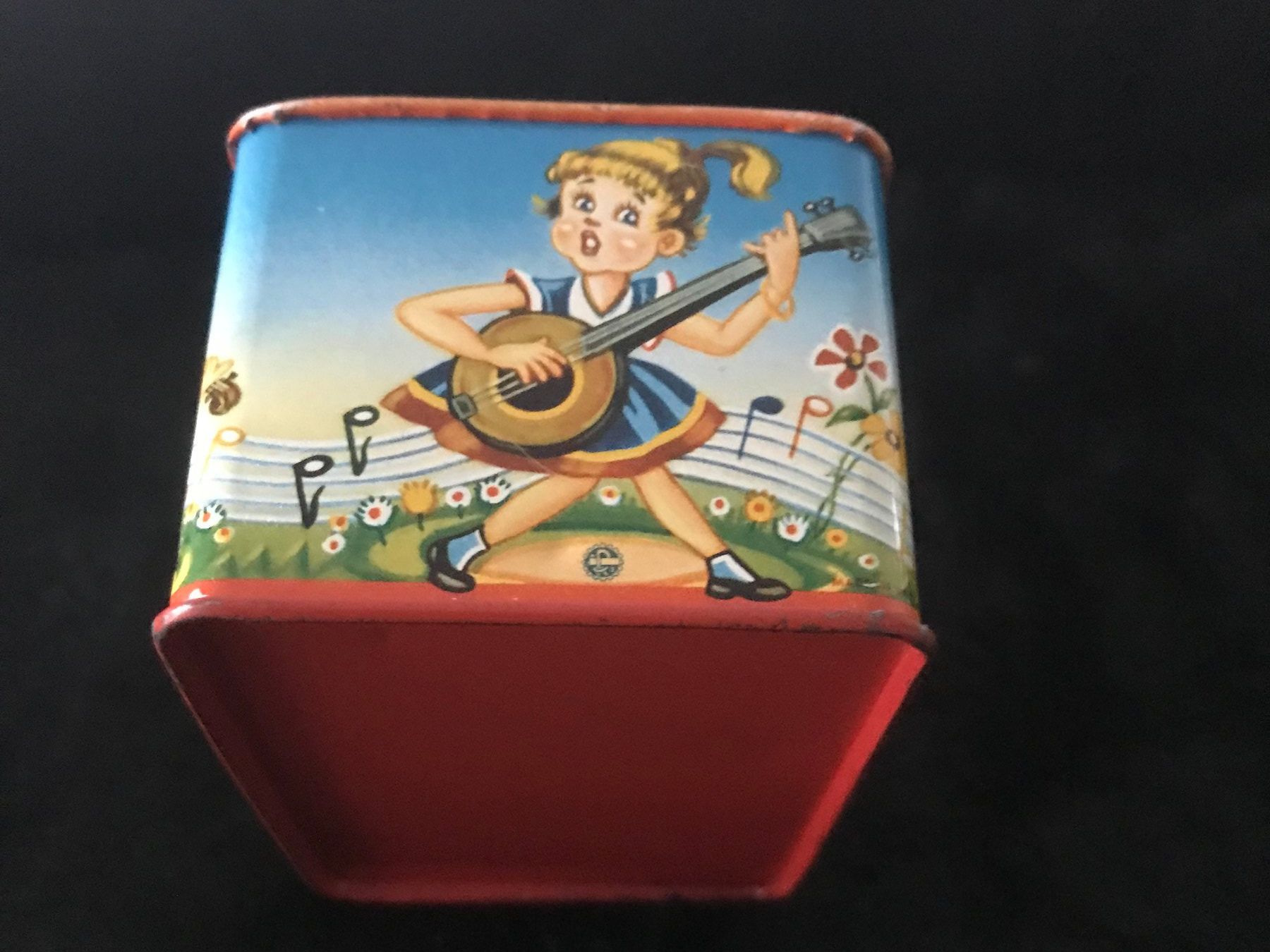 Spieldosen: Musikdose, Blechdose, Spieldose, Vintage, Retro – Gebraucht aus Kappel SO von siebenmeilenstiefel 2