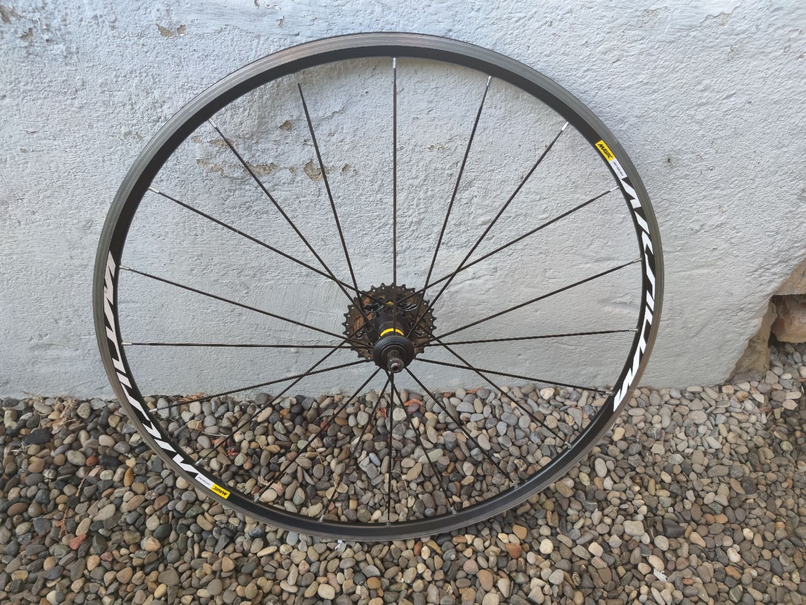Felgen: Mavic Aksium 18x622 700c – Gebraucht aus Meggen von Malecifent 4