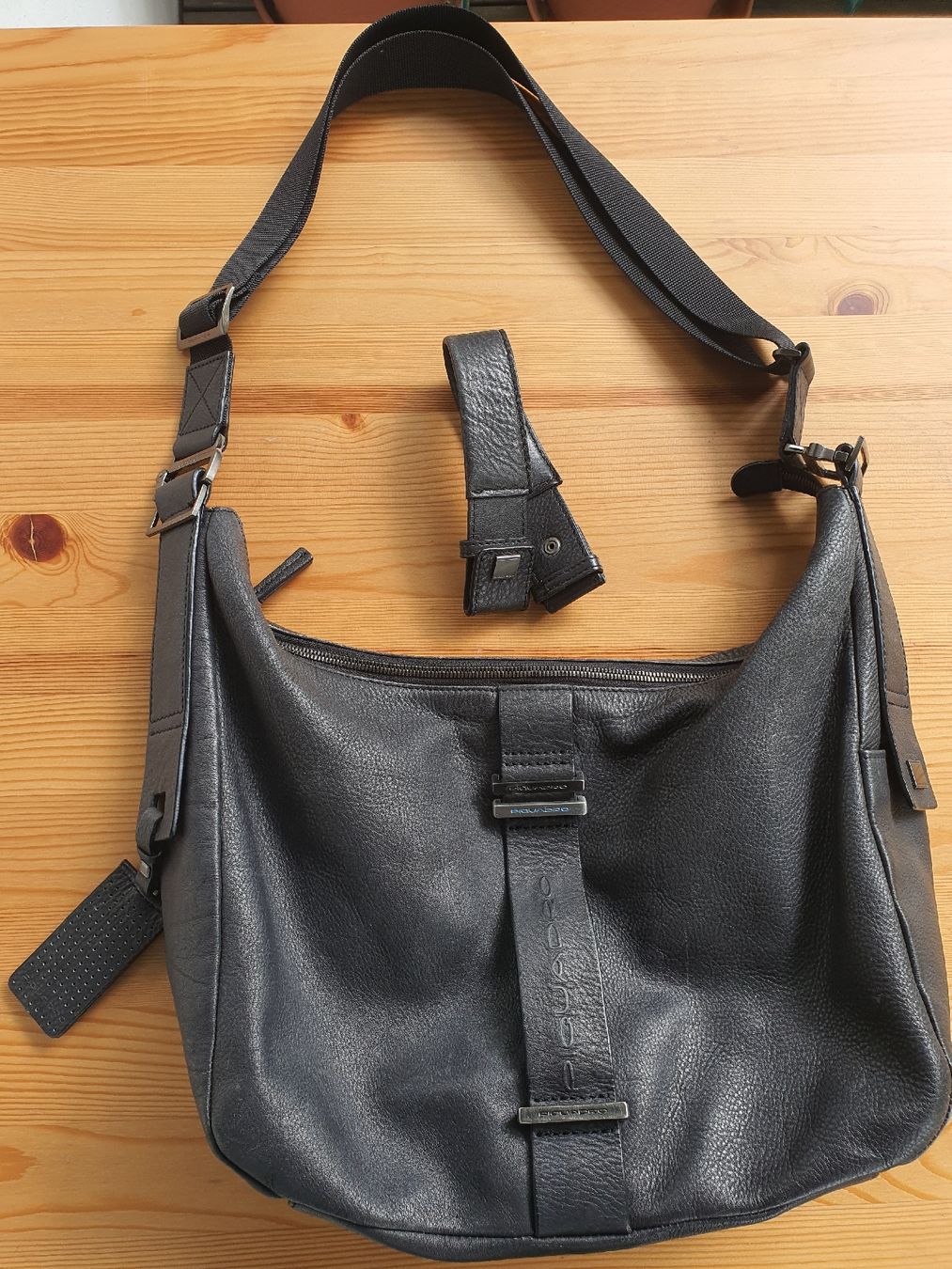 Piquadro Borse da donna: PIQUADRO Damen Handtasche Leder – Usato da Zürich venduto da slvgen 9