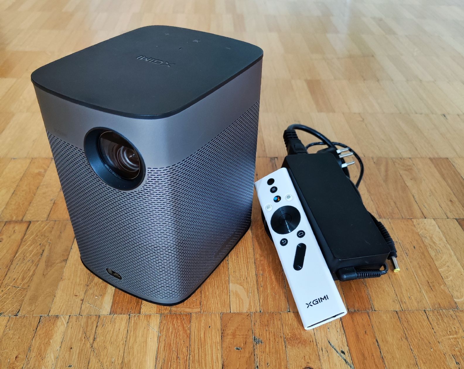 Xgimi Videoprojektoren: XGIMI Halo+ Beamer – Gebraucht aus Binz von led1light 1