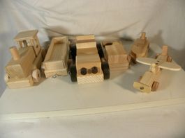 Lot diverse Holzspielzeuge 6-teilig