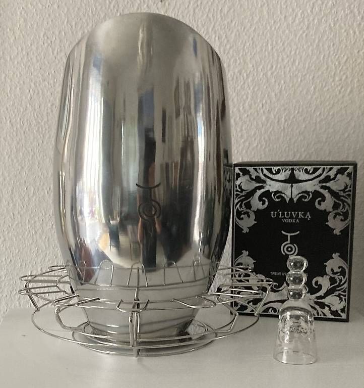 Bicchieri: Uluvka Vodka - Luxus-Eiskübel - 13 Gläser  – Nuovo e nell'imballaggio originale da Basel venduto da Imack 3