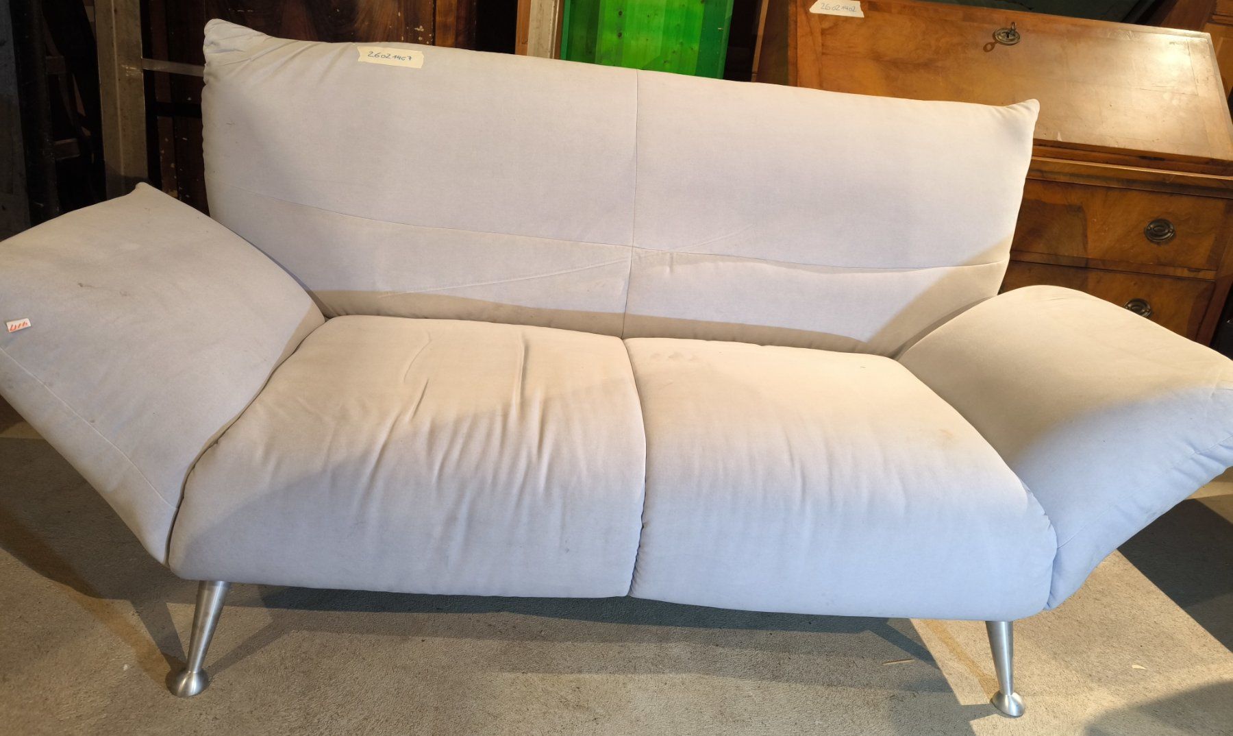 Sofas: 2er Sofa Microfaser – D'occasion à Rorschacherberg par snOOpydOg11 8