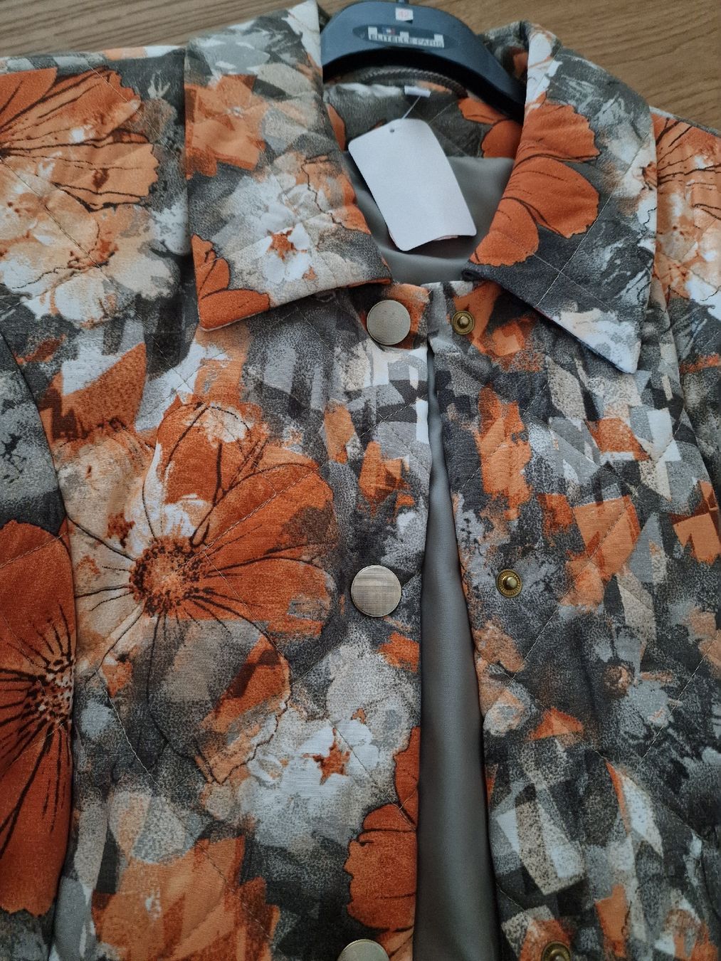 Giacche: Frühling Herbst Jacke wunderschön Neu 38 – Nuovo (secondo la descrizione) da Ottenbach venduto da Claurin 2