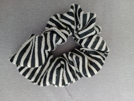 Haargummi gestreift