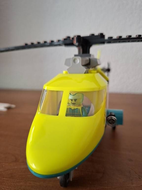 Lego Baukästen: Lego Helikopter und Transporter – Gebraucht aus uster von marijke1 2