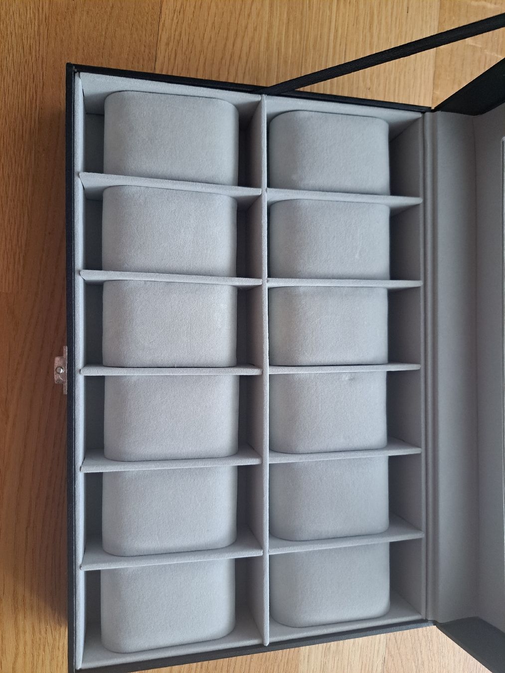 Uhrenboxen: Aufbewahrungsbox Uhren – Gebraucht aus Wittenbach von _____.lele._____ 2